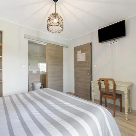 D'hotes - Les Vergers Bed & Breakfast